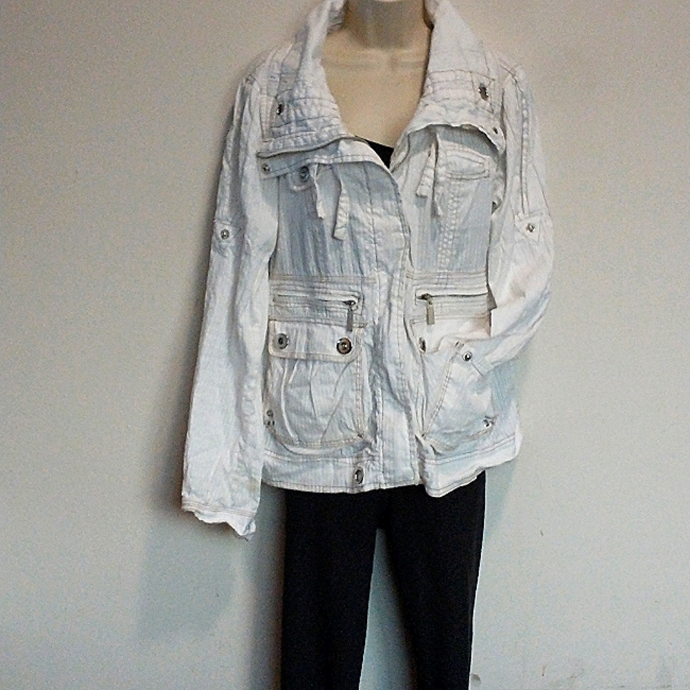 XL White Asymmetrical Zip-Up Jacket by Daytrip